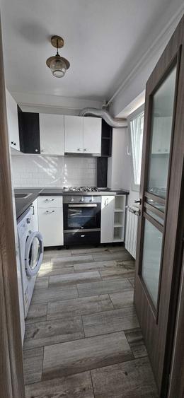 Garsonieră decomandată în Iancului
