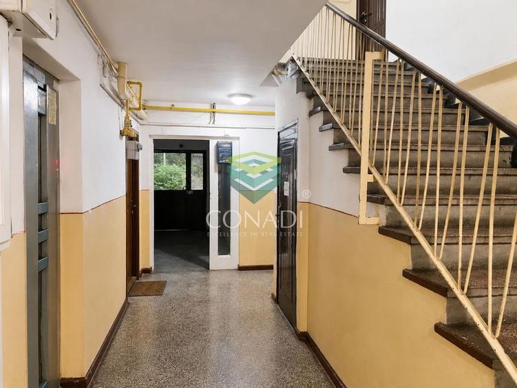 Apartament cu 3 camere decomandat, mobilat în Drumul Taberei