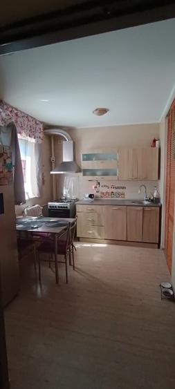 Apartament cu 3 camere decomandat în Drumul Taberei