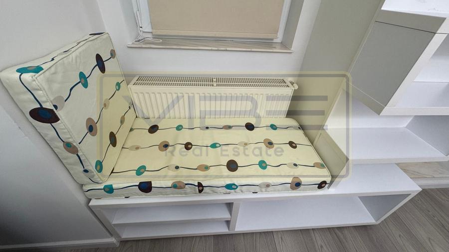 Apartament cu 3 camere semidecomandat, mobilat în Păcurari