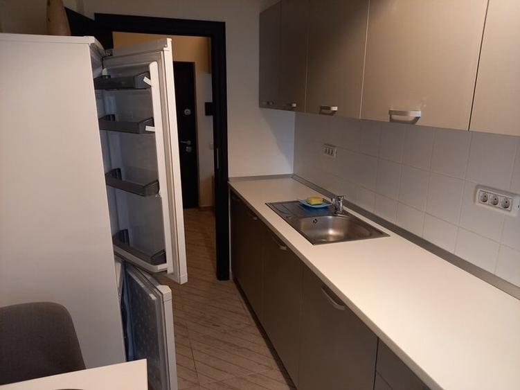 Apartament cu 2 camere decomandat în Tineretului
