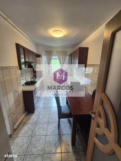 Apartament cu 2 camere decomandat, mobilat în Central