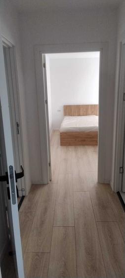 Apartament cu 2 camere semidecomandat în Apărătorii Patriei