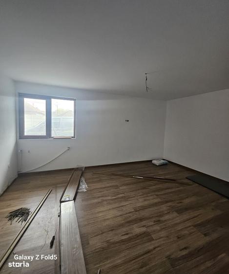 Casă cu 4 camere decomandat cu Teren 152 Mp în Cantemir