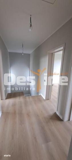 Casă cu 4 camere în Balciu