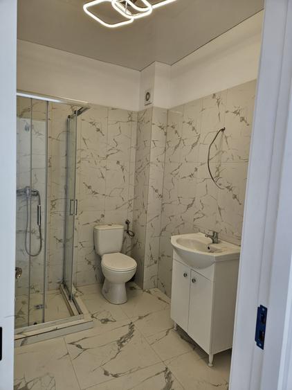 Apartament cu 2 camere semidecomandat în Militari