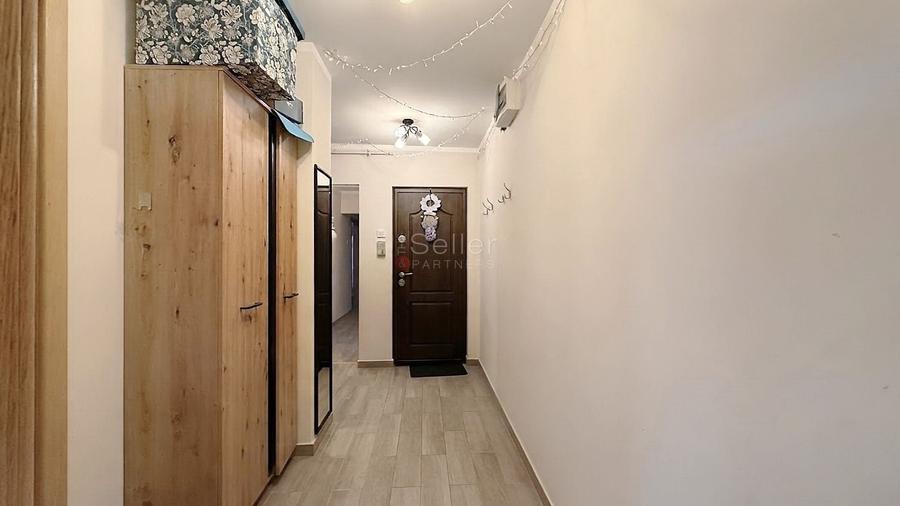 Apartament cu 3 camere decomandat, mobilat în Astra