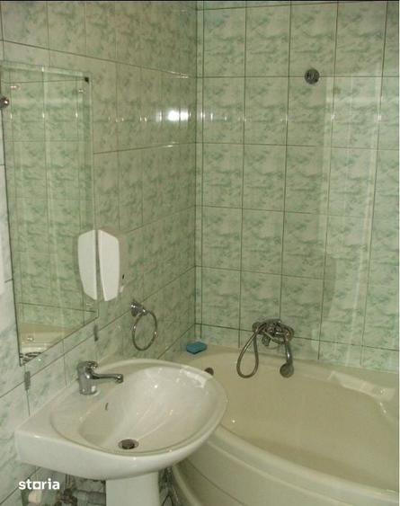Spațiu comercial, de 70 mp, în Eminescu