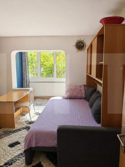 Apartament cu 3 camere decomandat, mobilat în Girocului