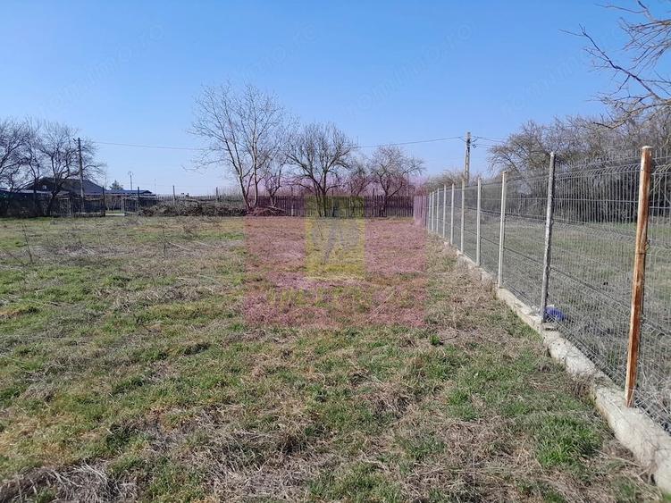 Teren de 2000 mp, în Chiroiu-Satu Nou