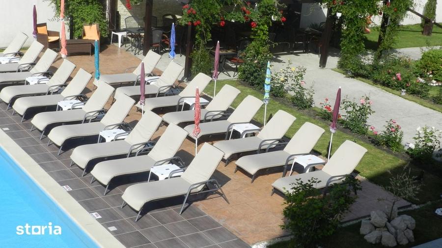 Casă cu Teren 2150 Mp în Central