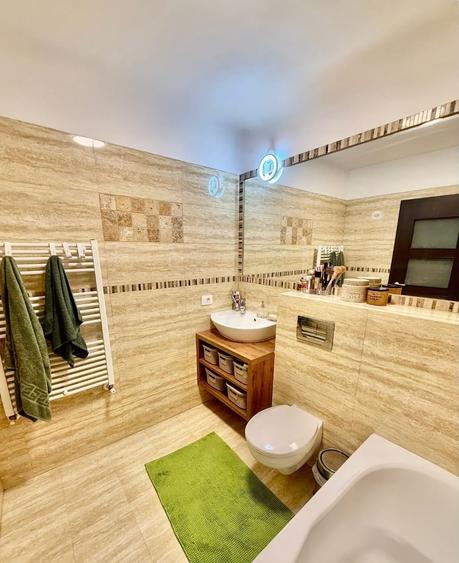 Apartament cu 2 camere decomandat în Nicolina