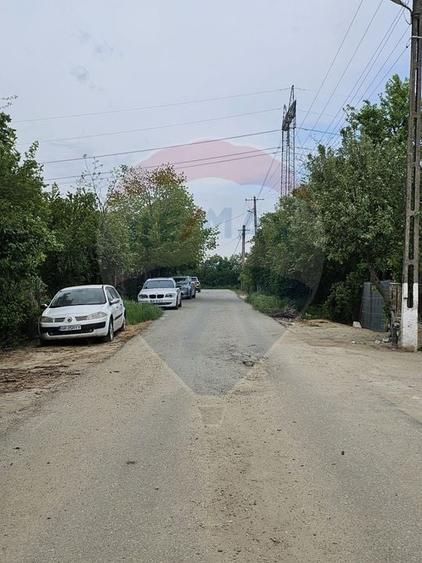Teren Construcții intravilan de 750 mp, în Novaci