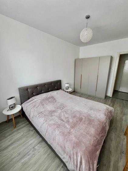 Apartament cu 2 camere decomandat în Ștrand
