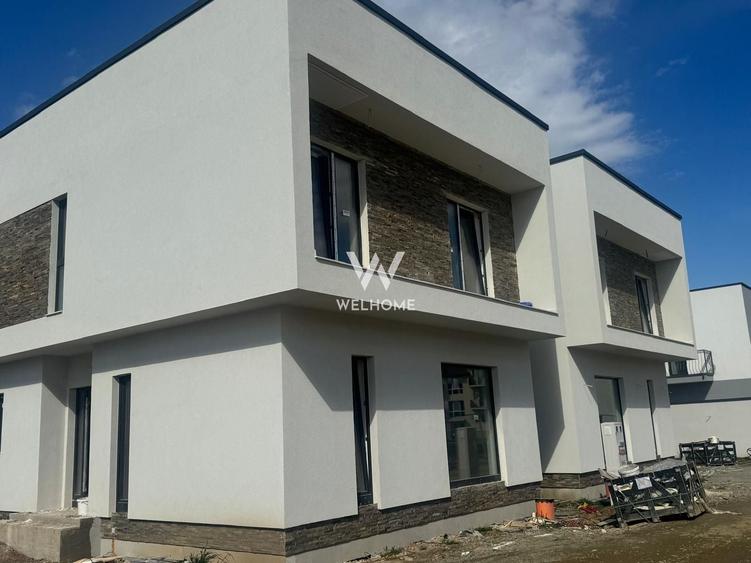 Duplex cu 4 camere cu Canalizare în Șelimbăr