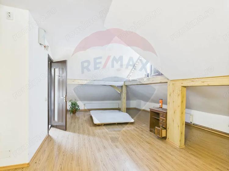Apartament cu 4 camere decomandat în Ghermănești