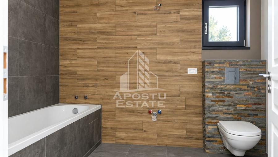 Casă individuală cu 4 camere cu Teren 1508 Mp în Berini