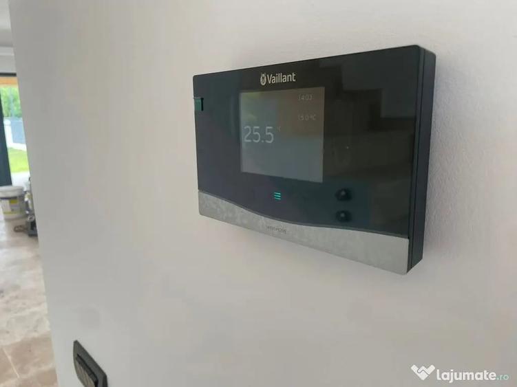Casă cu 4 camere cu Teren 400 Mp în Central