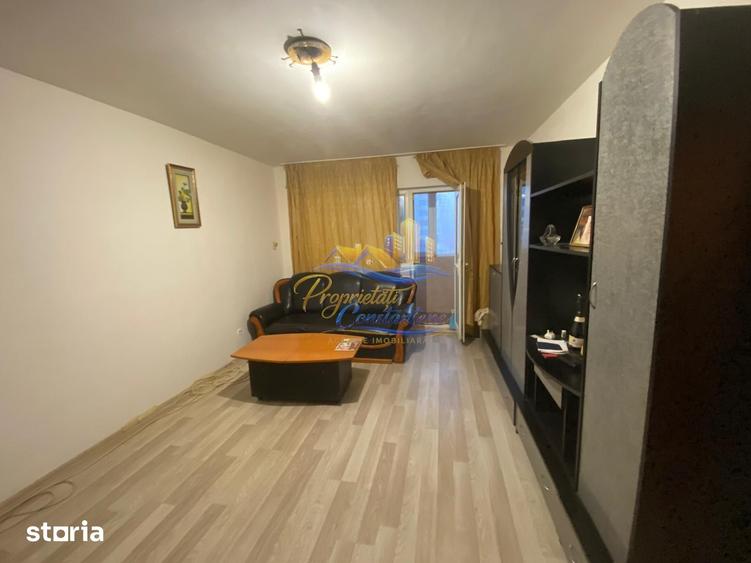 Apartament cu 3 camere decomandat în Tomis Nord