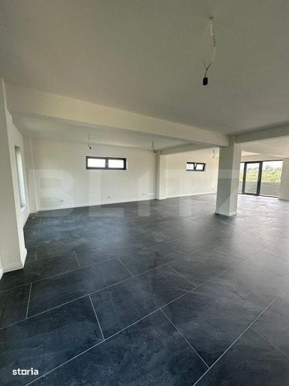 Spațiu comercial, de 350 mp, în Vicovu de Sus