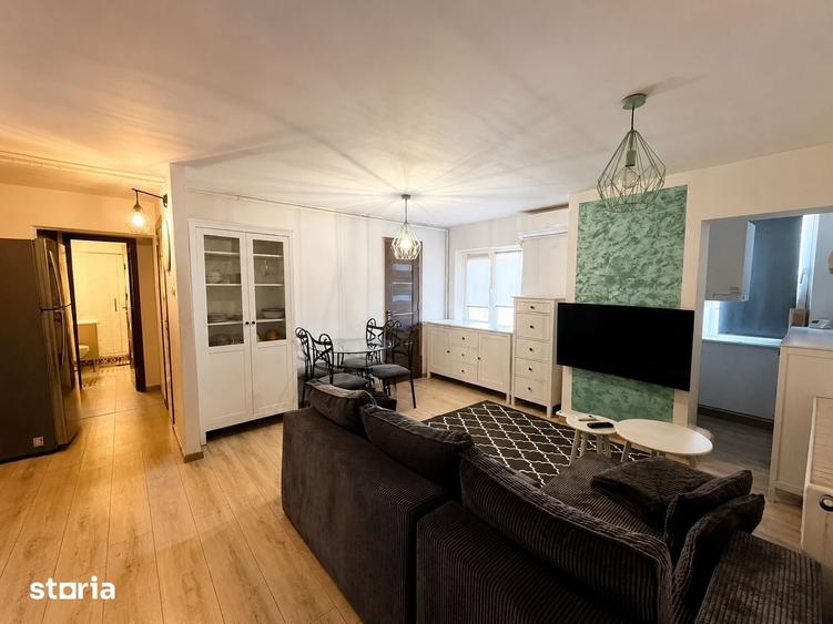 Apartament cu 3 camere decomandat în Bucovina