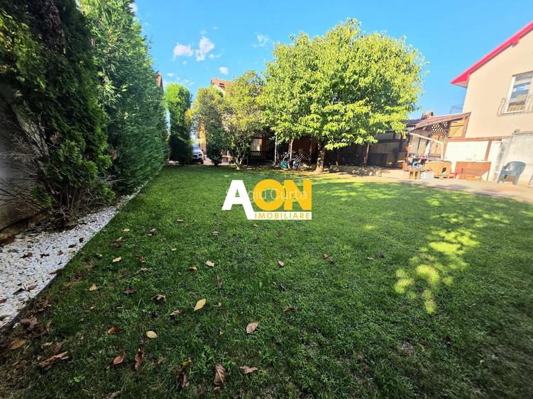 Casa 4 Camere, Zona Centru, 463mp Teren