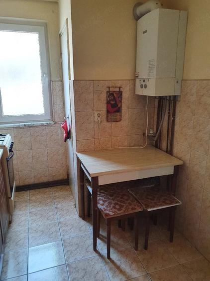 Apartament cu 2 camere semidecomandat în Vasile Aaron