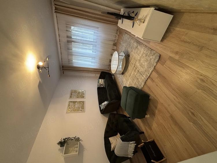 Apartament cu 3 camere decomandat în Central