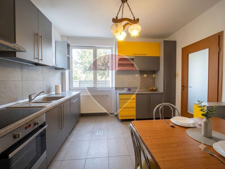 Duplex cu 5 camere cu Teren 279 Mp în Nord