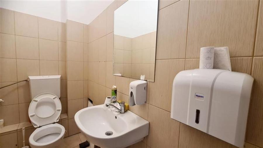 Spațiu comercial, de 160 mp, în Complex Studențesc