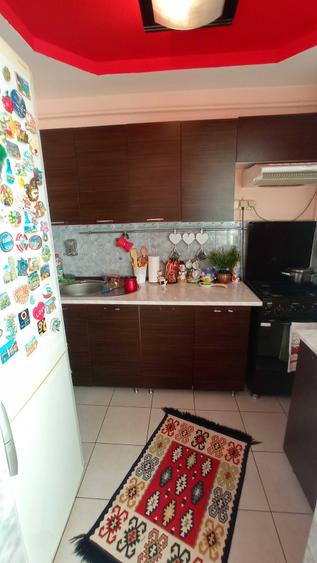 Inchiriez apartament - 6