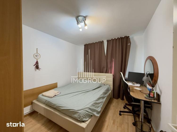 Apartament cu 3 camere în Zorilor