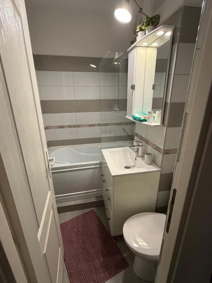 Apartament cu 2 camere semidecomandat, mobilat în Gară