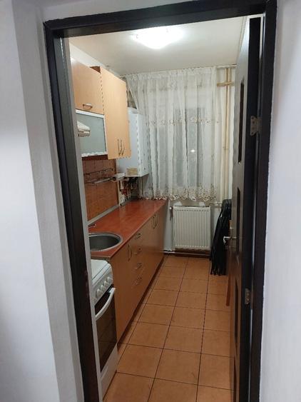 Inchiriez apartament cu doua camere - 7
