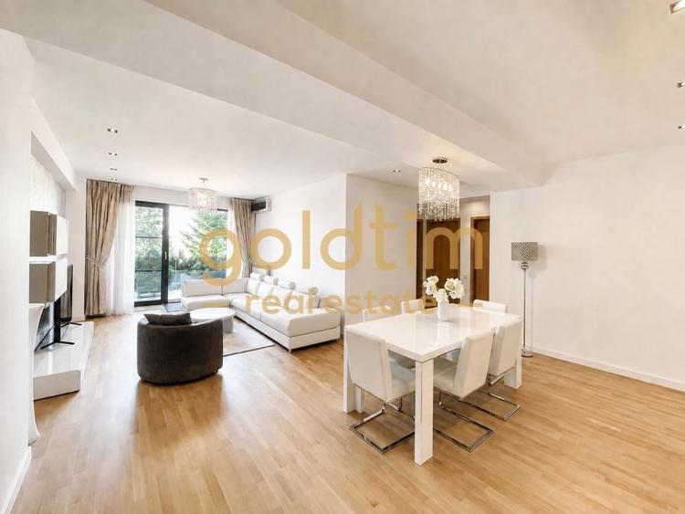 Apartament cu 3 camere decomandat, mobilat în Iancu Nicolae