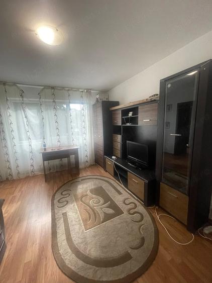Apartament cu 2 camere nedecomandat în Central