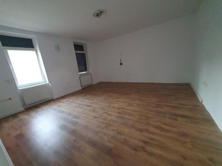 Apartament cu 2 camere decomandat în Mărăști