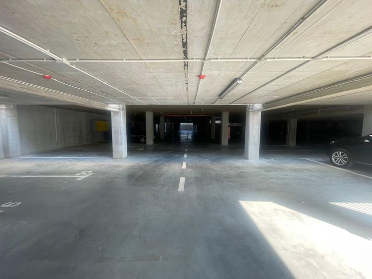 Apartament cu 2 camere nedecomandat în Torontalului