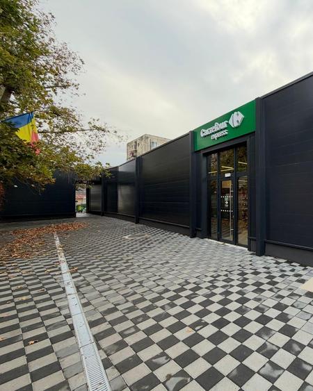 Spațiu comercial, de 326 mp, în Pieții