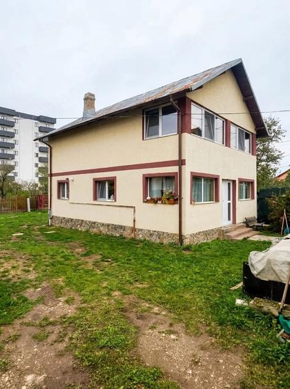 Casă cu 2 camere cu Teren 380 Mp în Prundu