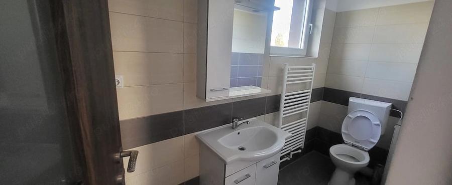 Casă cu Teren 250 Mp în Găneasa