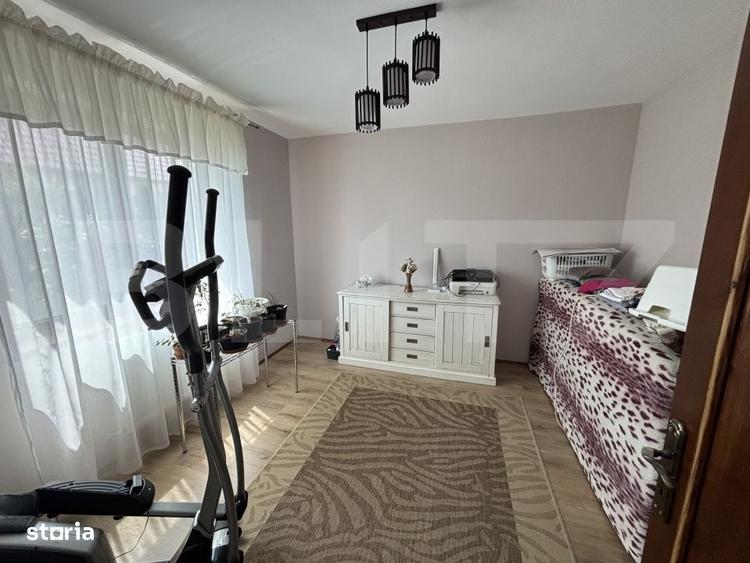 Casă cu 4 camere cu Teren 1229 Mp în Central