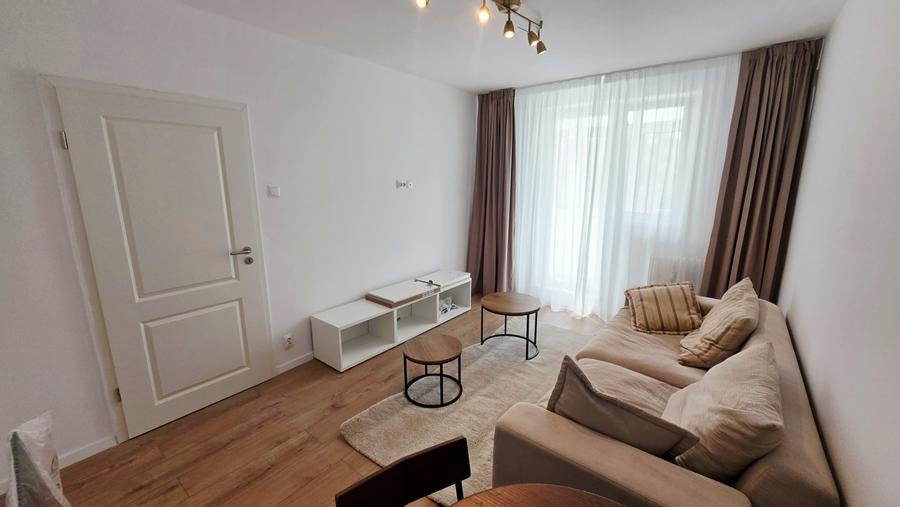 Apartament cu 2 camere decomandat, mobilat în Berceni