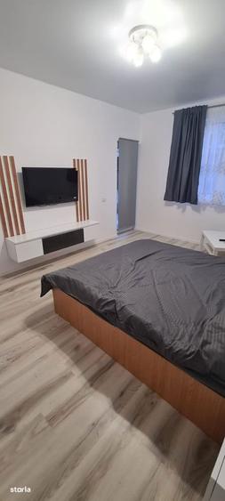 Garsonieră decomandată, mobilată în Central