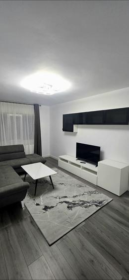 De inchiriat apartament 2 camere - 1