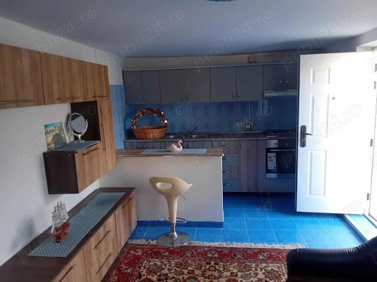Casă cu 6 camere în Sărata