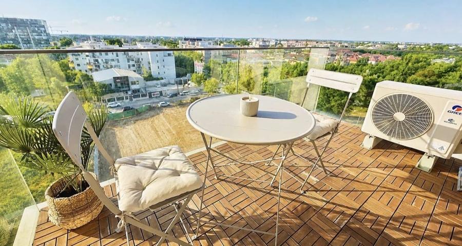 Apartament cu 2 camere decomandat, mobilat în Pajura