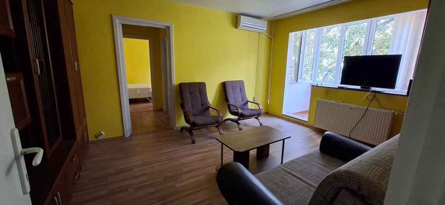 Apartament cu 2 camere semidecomandat, mobilat în Medicină