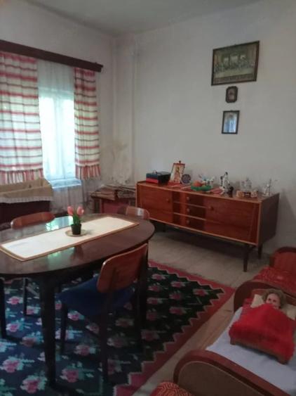 Casa de vanzare3 dormitoare, 2 livinguri,ideala ?i pentru spa?iu comercial Bals - 6