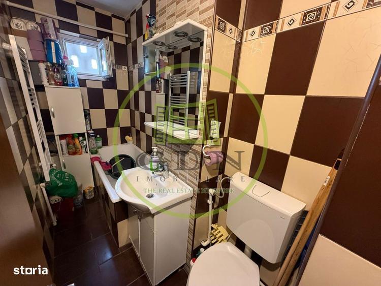 Apartament cu 2 camere semidecomandat, mobilat în Craiovița Nouă